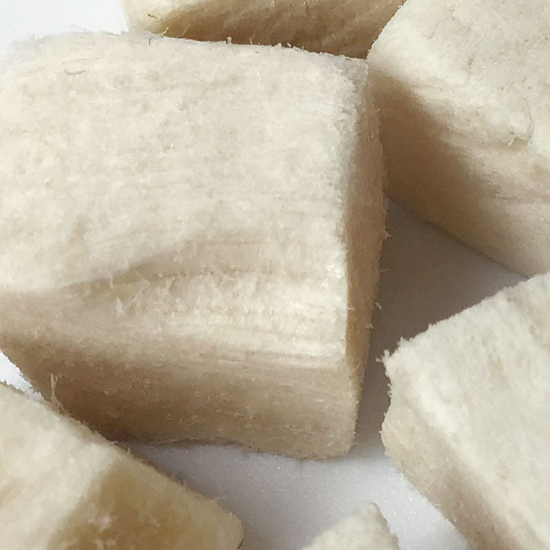 Freeze-dried chicken cubes 65g